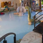 Vacationclub - Komuny Paryskiej 30 Apartament 3